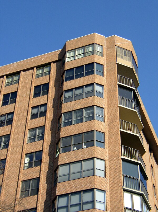 Detail of the upper floors on the southeast corner - The Carlton Condominiums