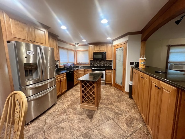 Photo - 10359 Harney Rd