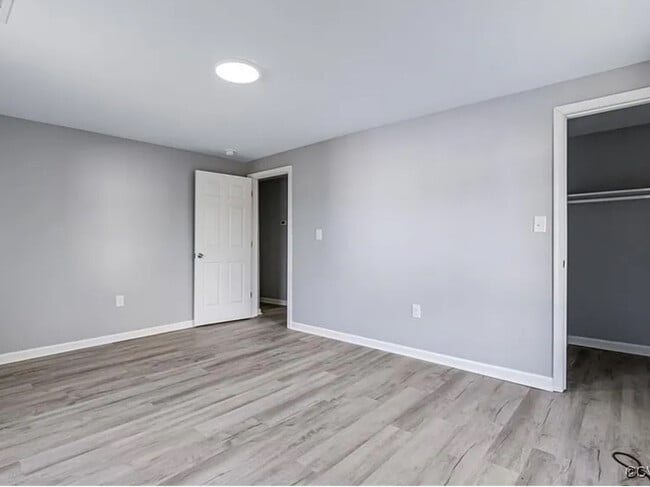 Photo - 904 Willcox St