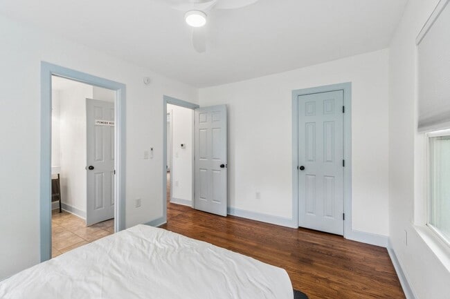 Photo - Charming 3-Bedroom Home with Modern Finishes and Inviting Patio!