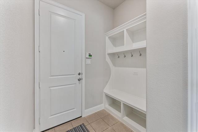 Photo - 1303 Bailey Ln