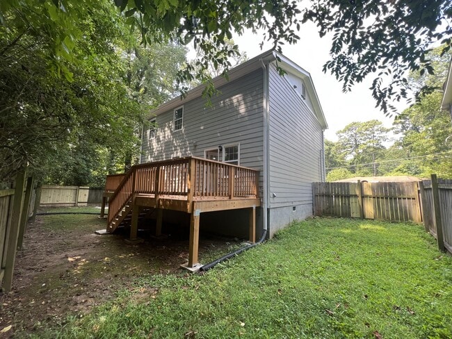 Photo - 1884 Shamrock Dr