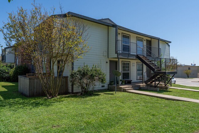 Photo - Crestridge Apartments Unidad B5