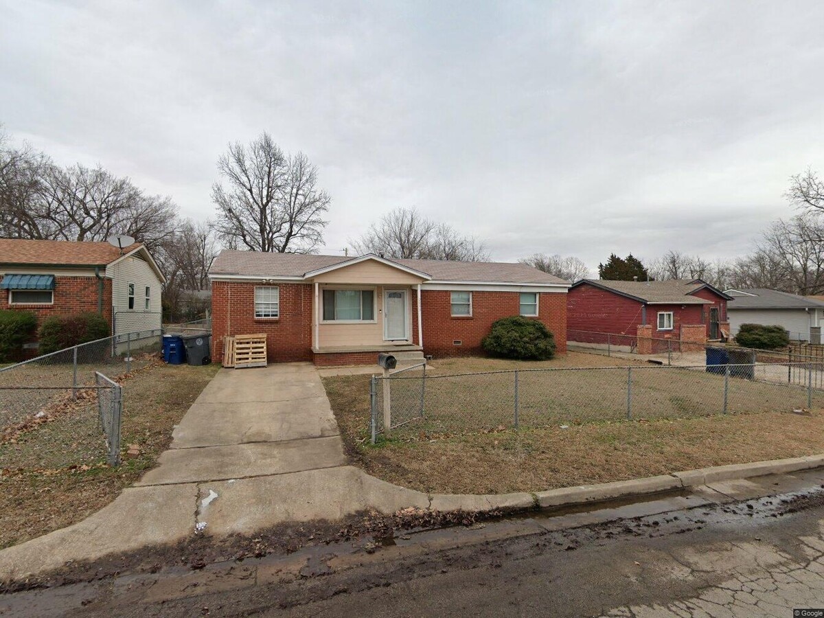 Photo - 2033 E 49th St N
