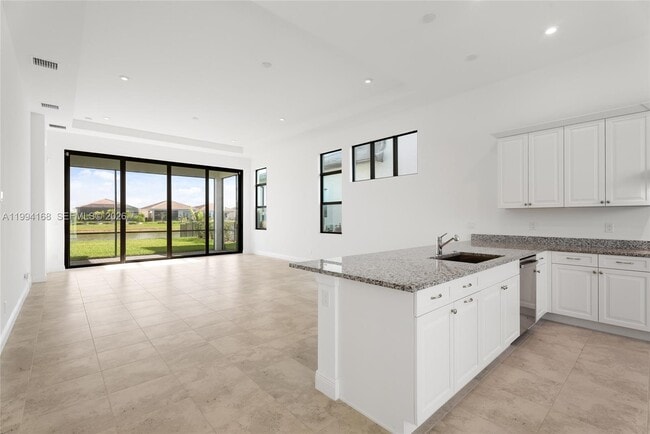 Photo - 11267 SW Pietra Wy