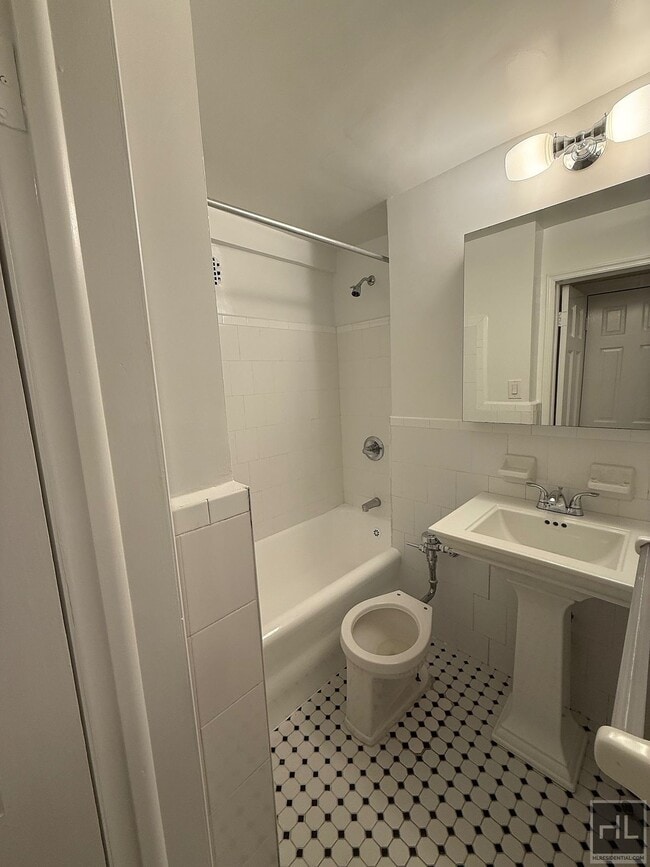 Photo - Christopher Street Unit 2K