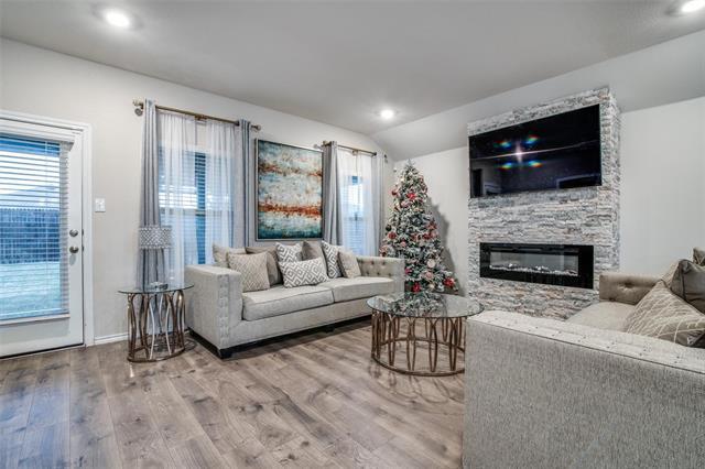 Photo - 1829 Strongbark Dr Casa