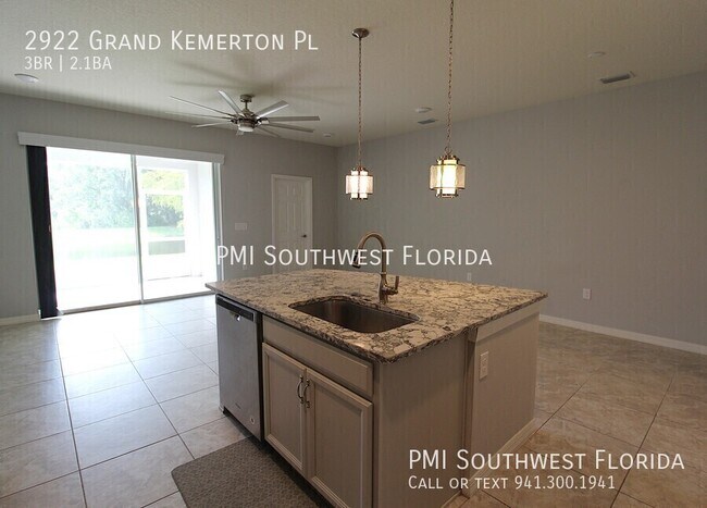 Photo - 2922 Grand Kemerton Pl