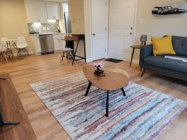 Photo - 10 Walden Dr Unit 8