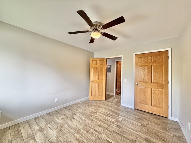 Photo - 821 George St Unit 10