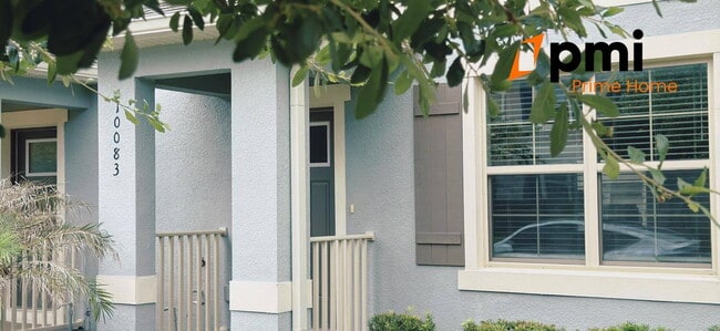 Photo - Charming 3-Bed Townhouse Retreat in Winter Garden – Spacious Living with 2.5 Baths!