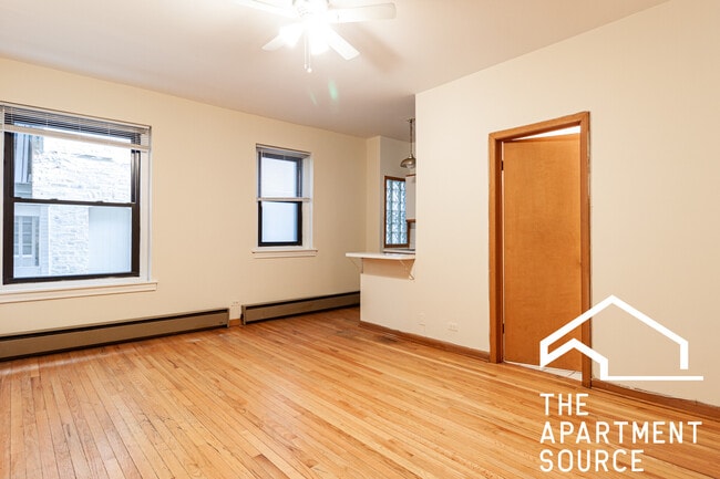 Photo - 633 W Barry Ave Unit 202