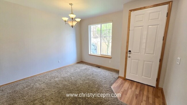 Photo - 12857 NE 200th Pl