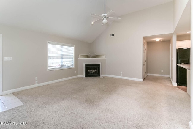 Photo - 102 S Park Ln