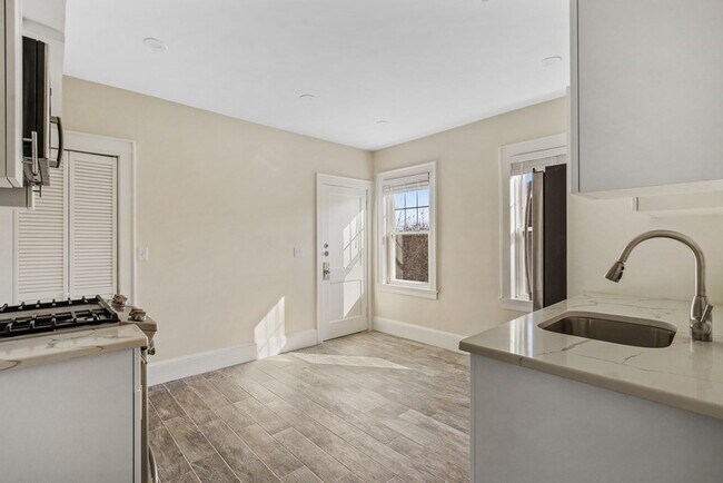 70 Sudan St Unit 3A