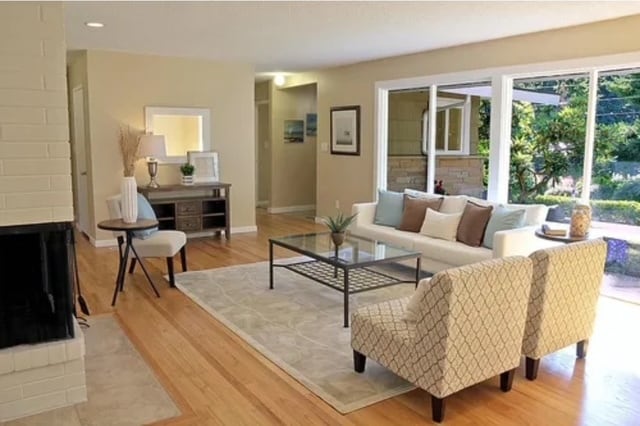 Photo - 8004 Talbot Rd