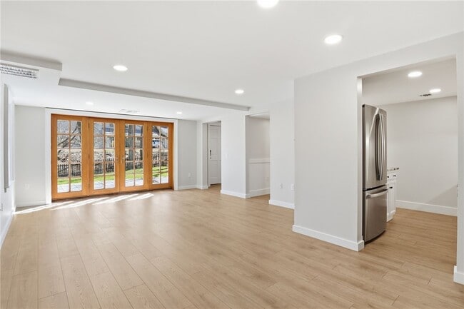 Photo - 1474 Marsh Rd