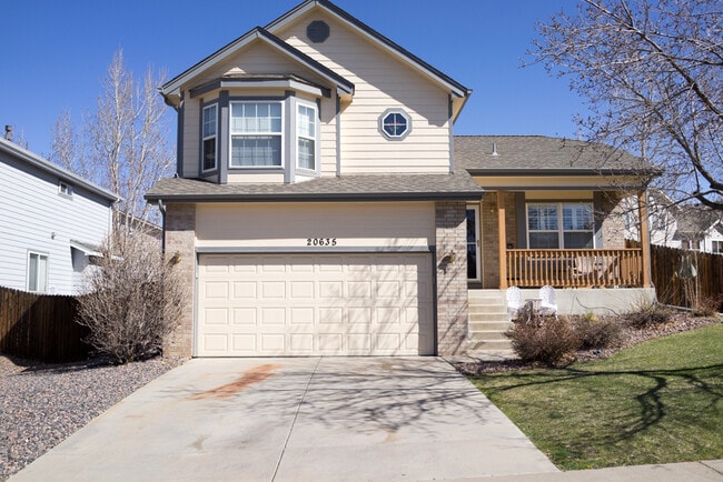 Evolve Real Estate: Fantastic Home with La... - Evolve Real Estate: Fantastic Home with La...