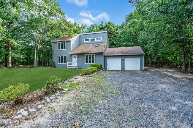 Photo - 916 W Commodore Blvd