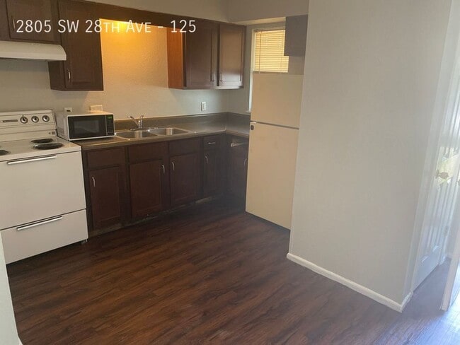 Photo - 2805 SW 28th Ave Apartamento Unidad 125
