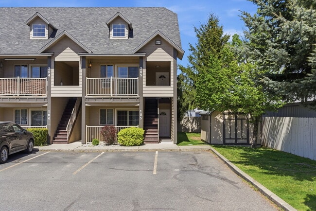 Building Photo - 848 N Chase Rd Unit 205