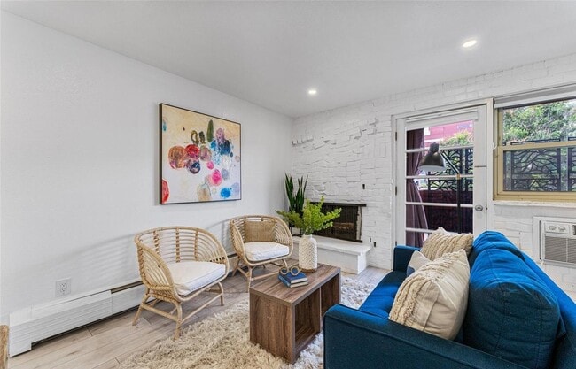 Building Photo - 625 N Pennsylvania St Unit 408 Rental