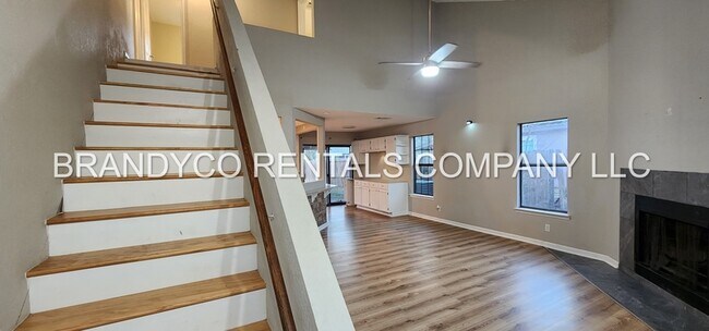 Photo - 3903 London Ln