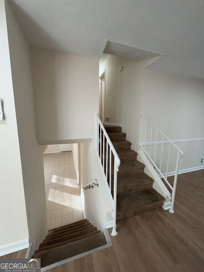 Photo - 463 Rock Meadow Dr