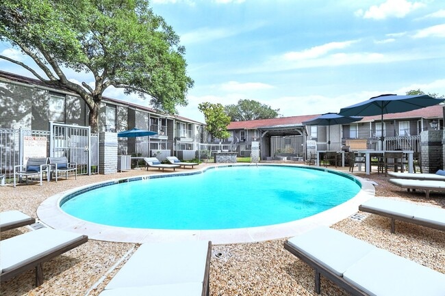 Cambridge Apartments