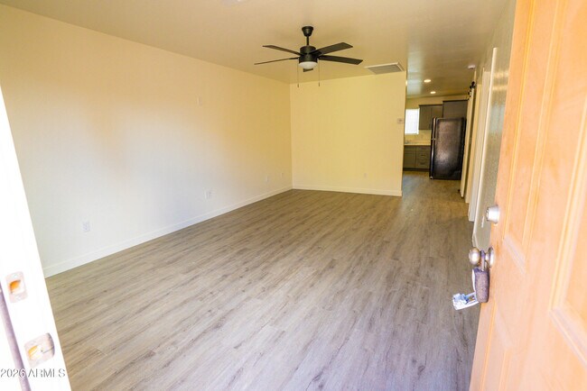 15108 S Moon Valley Rd Unidad 3