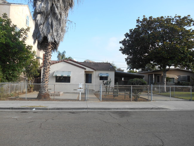 1.5 Blocks to the Beach/Pier - 260 Evergreen Ave House