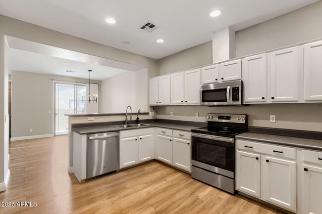 Photo - 1225 N 36th St