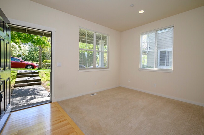 Photo - 1679 NE Juneberry St