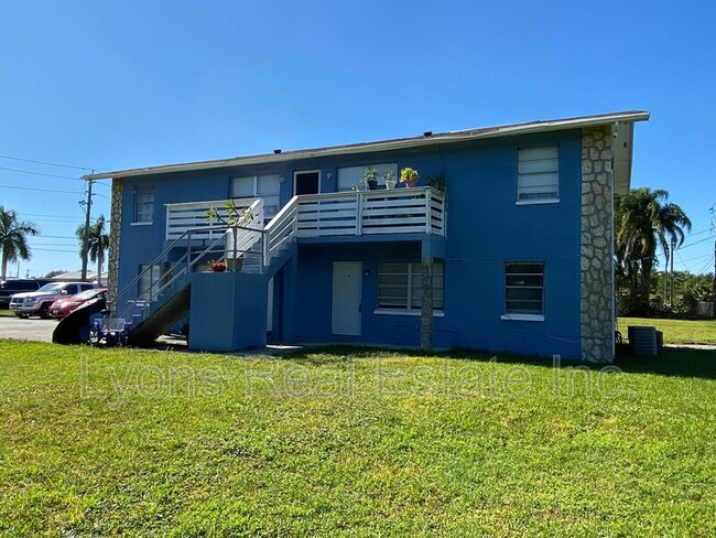 Building Photo - 3323 Canal St Unit A