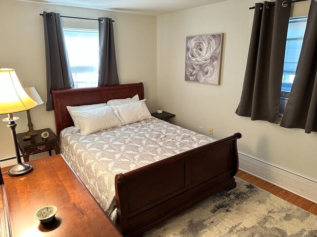 Photo - 106 Hampden Ave Unidad ID1321804P