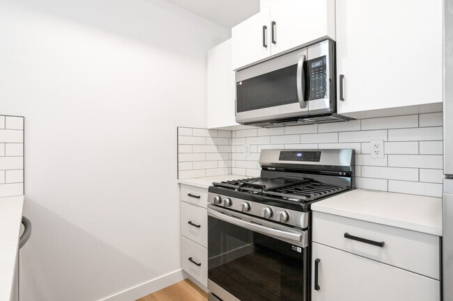 Photo - 6512-6593 93 St NW Unit BSMT 1