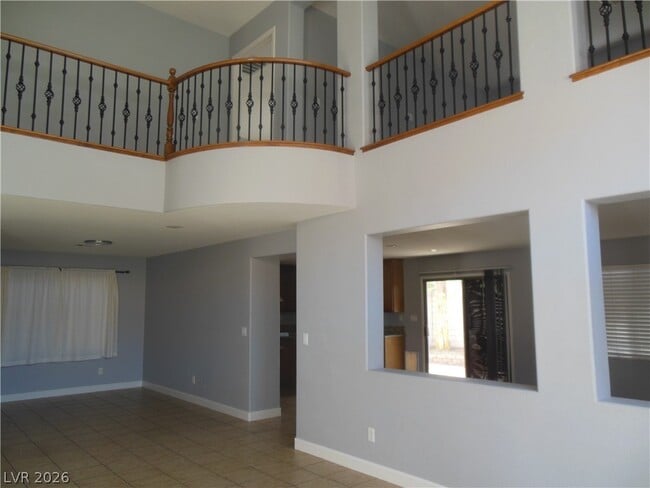Photo - 5546 Spruce Hill Ct
