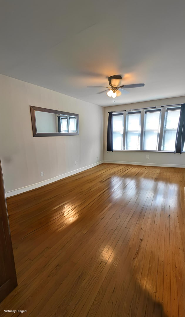 Building Photo - 5453 S Everett Ave Unit 2B Rental
