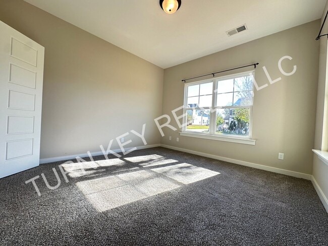 Photo - Beautiful Home for Rent in the Carrington Lakes Neighborhood of Trussville