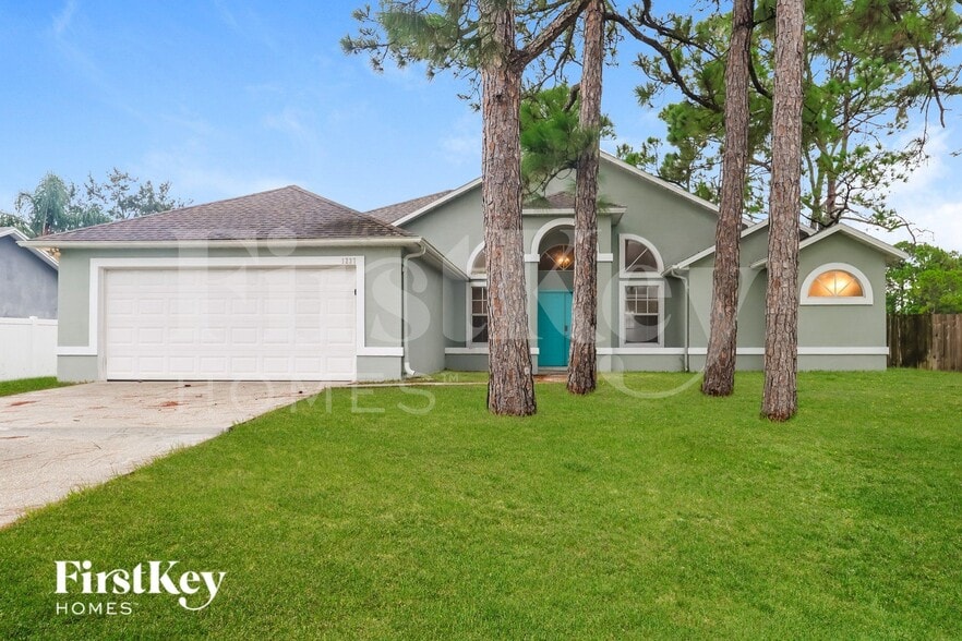 1237 Cheb Pl NW