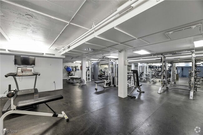 Building Photo - 12700 Lake Ave Unit 2809 Rental