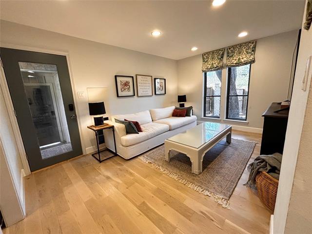 Photo - 3701 Hulen Park Dr