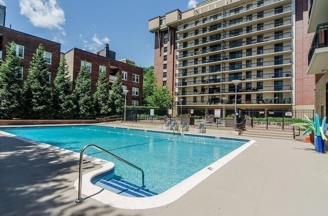 Building Photo - 45 Longwood Ave Unit 919 Rental