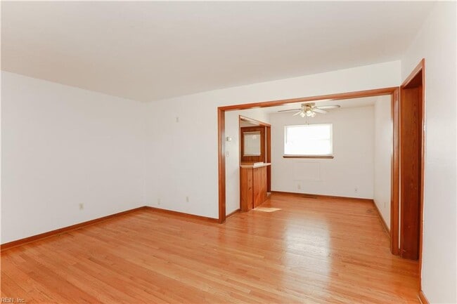 Photo - Hampton Duplex 2bed 1 bath