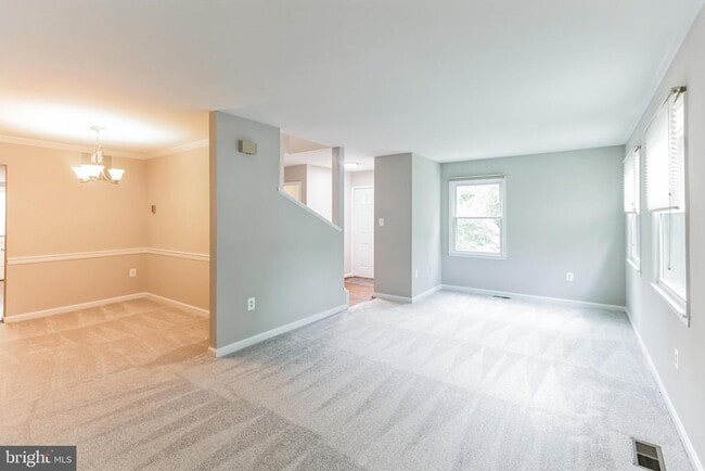 Photo - 5335 Lake Cove Ct