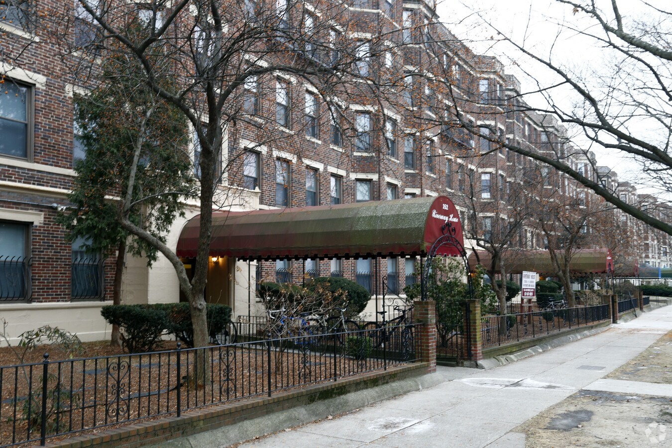 The Riverway House - The Riverway House