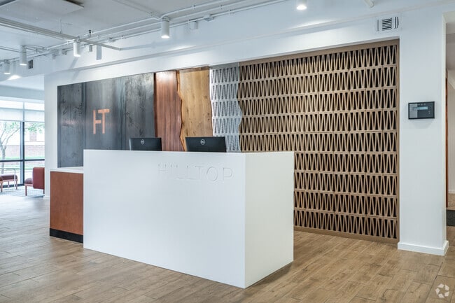 Recepción - HillTop