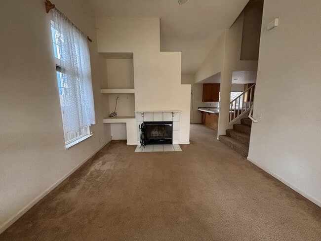 Photo - 3 Bed 2.5  Bath House in South Davis