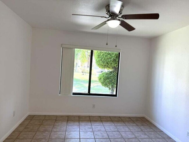 Photo - 45 Lakeview Cir