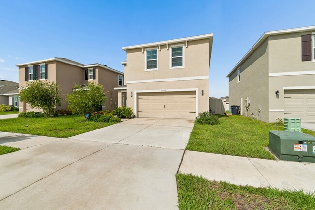 Photo - 17053 Oval Rum Dr